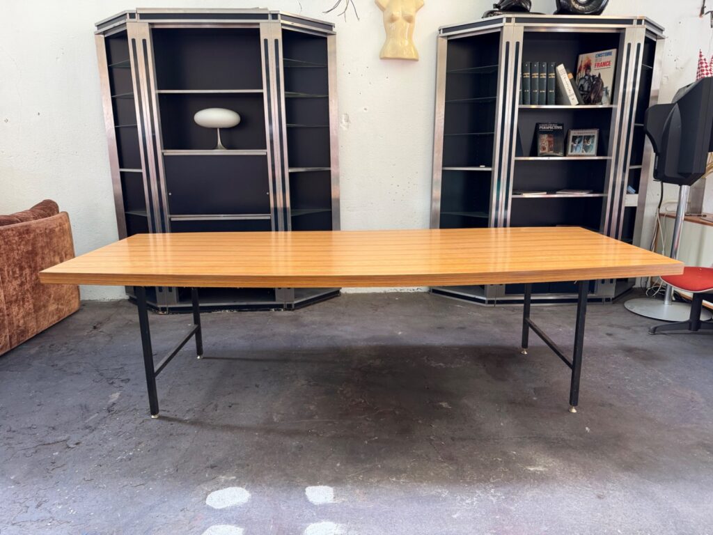 Table de conférence