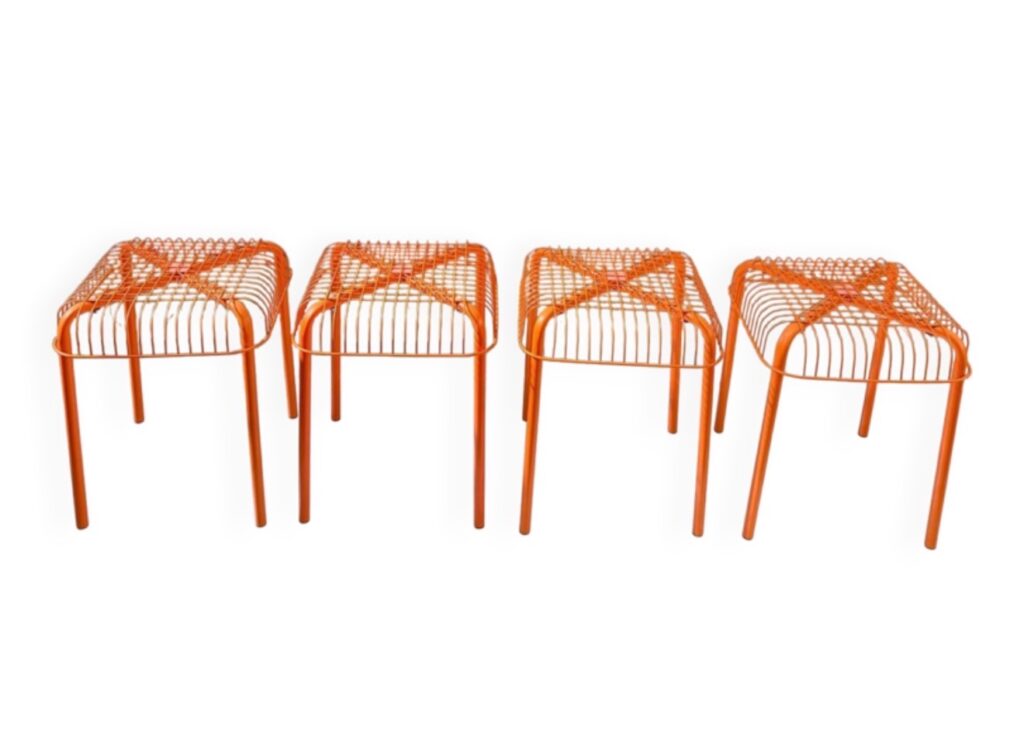 Lot de 4 tabourets Ikea modèle Vasteron