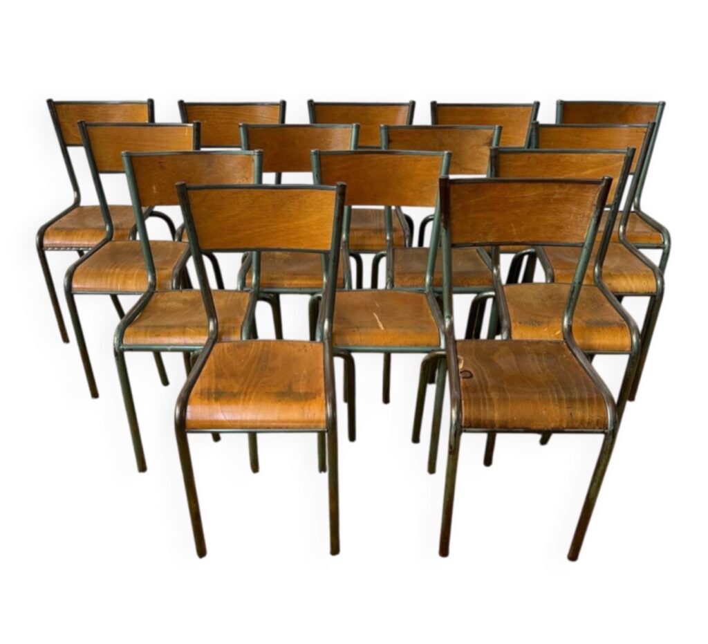 Lot 14 chaises d'école