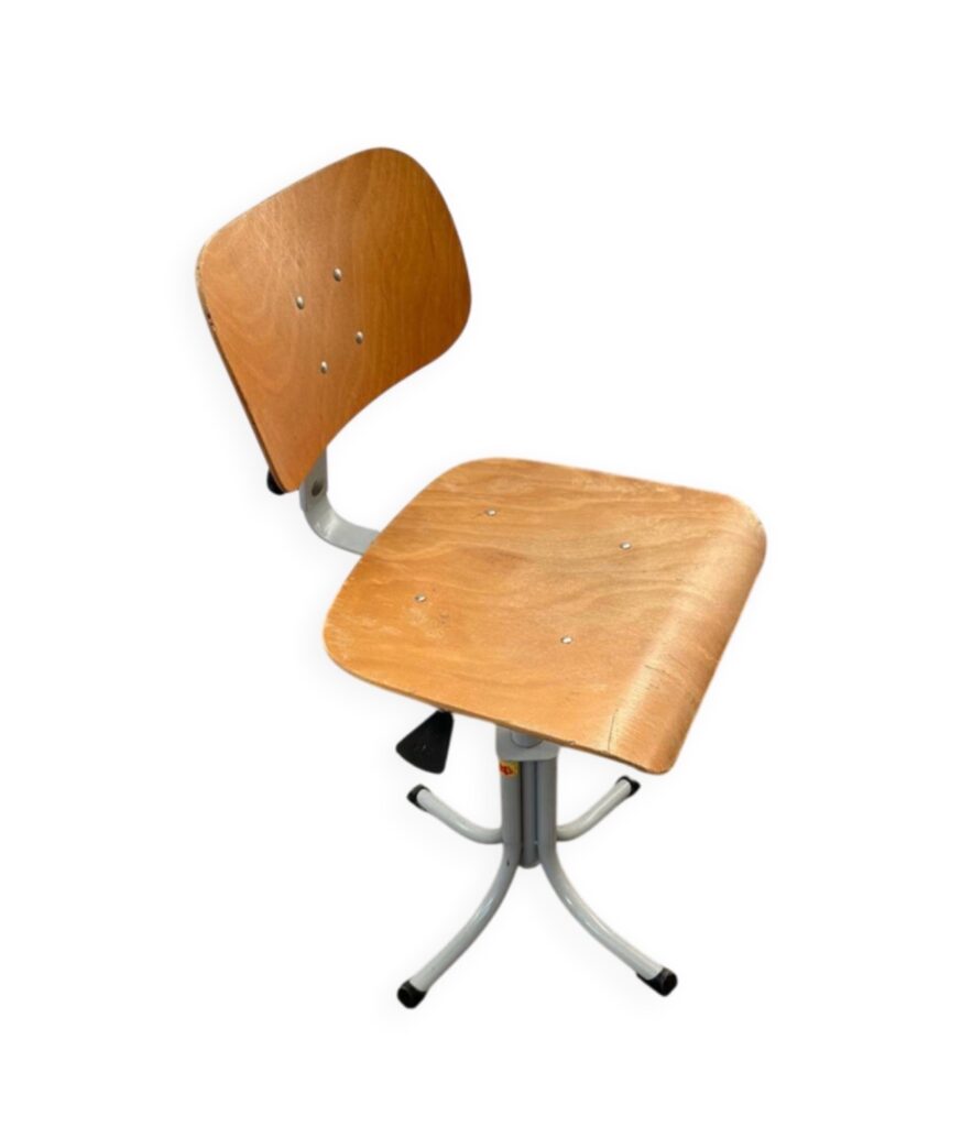 Chaise industrielle BAO